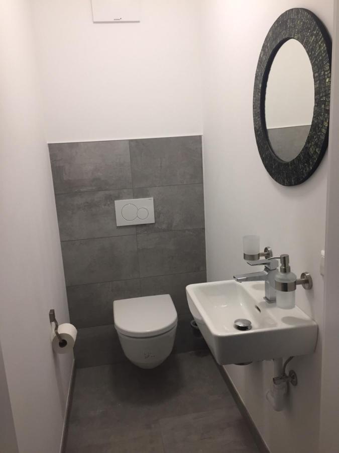 Top 19 Alpe Maritima - Luxury Lakeview Apartment Annenheim Bagian luar foto